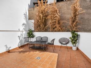 limehome Granada Calle Santa Ana, Granada – Prezzi aggiornati ...