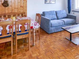 Posezení v ubytování Apartment Valaisia 44b by Interhome