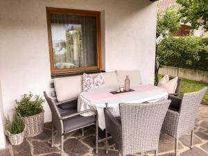 Zahrada ubytování Apartment Apart Grazia-3 by Interhome