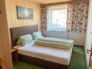 Postel nebo postele na pokoji v ubytování Apartment Apart Grazia-3 by Interhome