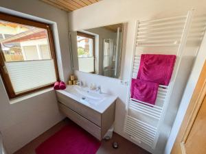 Koupelna v ubytování Apartment Apart Grazia-3 by Interhome