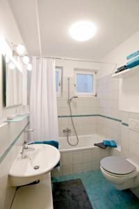 Koupelna v ubytování Apartment Am Weinberg by Interhome
