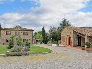 Κήπος έξω από το Holiday Home Le Palaie - 'Fienile' by Interhome