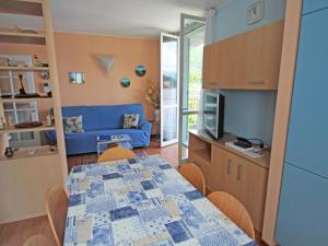 A kitchen or kitchenette at Apartment Franco by Interhome