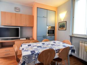 A kitchen or kitchenette at Apartment Franco by Interhome