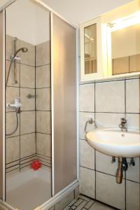 Koupelna v ubytování Apartment Andrea-1 by Interhome