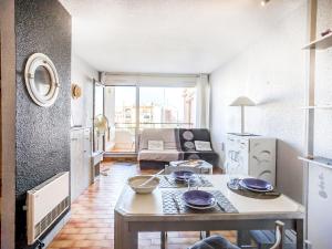 Gallery image of Apartment Les Ambassades du Soleil by Interhome in Cap d'Agde