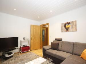Telewizja i/lub zestaw kina domowego w obiekcie Apartment Pircher by Interhome
