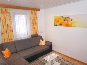 Część wypoczynkowa w obiekcie Apartment Pircher by Interhome