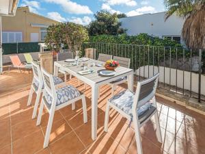 Balkón nebo terasa v ubytování Villa Dofins Bahia Azul by Interhome