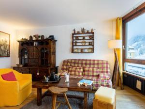 Χώρος καθιστικού στο Apartment Le Beau Site by Interhome