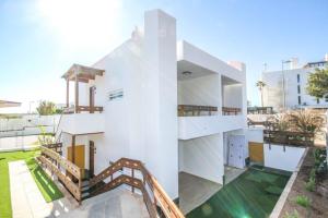 Balkón nebo terasa v ubytování New Miami Playa Apartamentos