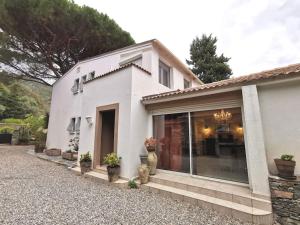 Afbeelding uit fotogalerij van Casa Galli- Belle villa coeur de ville avc piscine in Bastia