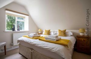 Легло или легла в стая в Weir Cottage