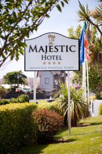 Certifikát, hodnocení, plakát nebo jiný dokument vystavený v ubytování Majestic Hotel