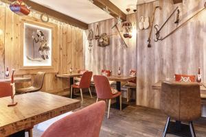 Posezení v ubytování Apartaments La Neu