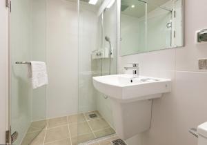 Koupelna v ubytování Metro Hotel Myeongdong