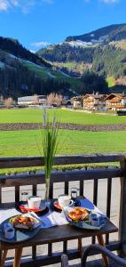 Nespecifikovaný výhled na hory nebo výhled na hory při pohledu z bed and breakfast