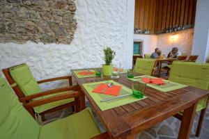 Posezení v ubytování Hotel Restaurant DAS RÖSSL