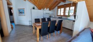 Kuchyň nebo kuchyňský kout v ubytování Apartment Honegg
