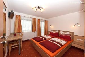 Zdjęcie z galerii obiektu Appartement Haus Burgblick w mieście Wagrain