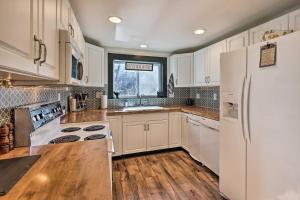 IndependenceにあるPet-Friendly Fries Home Less Than 6 Mi to New River!のギャラリーの写真 +23枚の写真