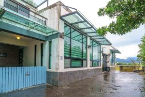 Здание варианта проживания в семье