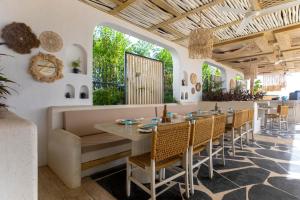 Sunrise Tucana Resort Grand Select餐厅或其他用餐的地方