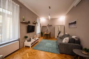 Televízia a/alebo spoločenská miestnosť v ubytovaní Jacks's Home apartman - free parking