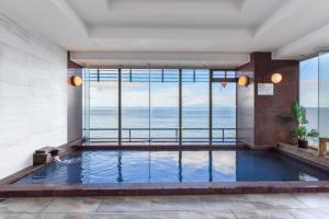 Bazén v ubytování Hokkawa Onsen Hotel nebo v jeho okolí