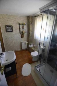 Koupelna v ubytování Casa Albana Alacón