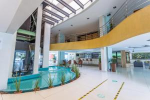 A piscina localizada em Hotel Village Premium Joao Pessoa ou nos arredores