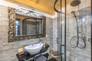 Koupelna v ubytování Casa Ginevra + 17 fotografií