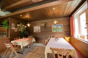 Foto dalla galleria di Pension Arnspitze a Scharnitz