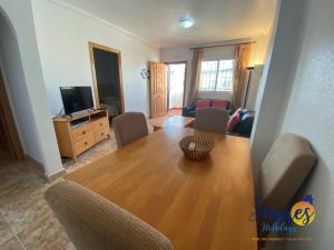 Kép La Cinuelica R3 first floor southerly apartment comm pool L334 szállásáról Orihuelában a galériában