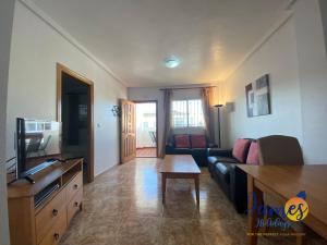 Kép La Cinuelica R3 first floor southerly apartment comm pool L334 szállásáról Orihuelában a galériában