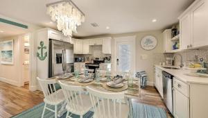 Kuchyň nebo kuchyňský kout v ubytování Canal Upper-Gorgeous 3 bed 3 bath near SK Village + 18 fotografií