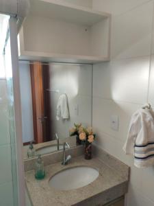 Ένα μπάνιο στο Guarajuba Verano Residencial +17 φωτογραφίες