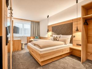 Posteľ alebo postele v izbe v ubytovaní Sun Lodge + 32 fotografií