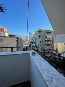 Photo de la galerie de l'établissement Proper Apartment 1, à Tirana