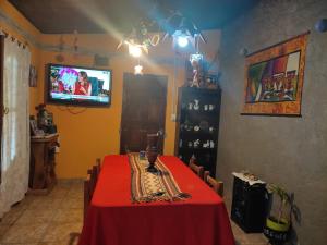 מסעדה או מקום אחר לאכול בו ב-Casa de Campo en Raco