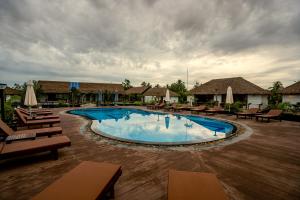 Bazén v ubytování Good Time Relax Resort nebo v jeho okolí