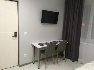 Μια τηλεόραση ή/και κέντρο ψυχαγωγίας στο Pure Apartments VIP1