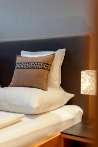 Posteľ alebo postele v izbe v ubytovaní Schneeglöckle Appartements