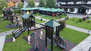 Herní místnost nebo prostor pro děti v ubytování Brandeberg Pension & Restaurant