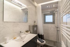 Koupelna v ubytování Petit Palace Trikala