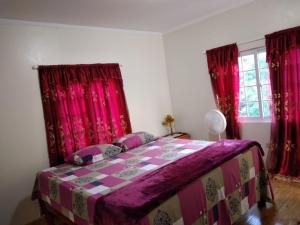 Katil atau katil-katil dalam bilik di Jay's Guest House II