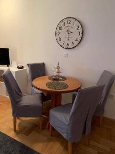 Posedenie v ubytovaní Šarmantni apartman Malecka 2