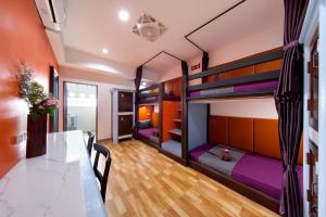 Gallery image of Kerton Hostel in Lamai