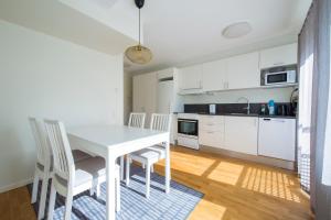 Kuchyň nebo kuchyňský kout v ubytování Continental Apartment Hotel Sollentuna